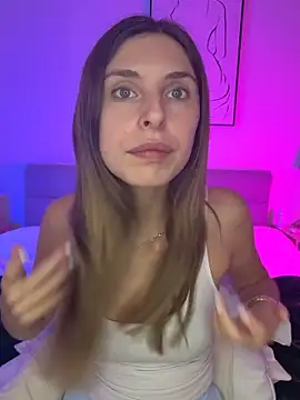emma05 online show from 05-12-26, 08:44