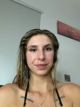 emma05 online show from 07-17-26, 06:57