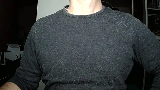 Snapshot of Nash_76_ chatting on 12-19-25, 09:44 Nash 76 online show from 12-19-25, 09:44