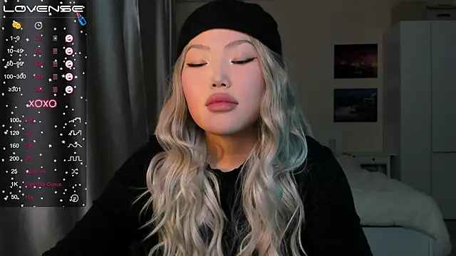 Snapshot of uko_sa chatting on 12-19-24, 02:24 uko sa online show from 12-19-24, 02:24