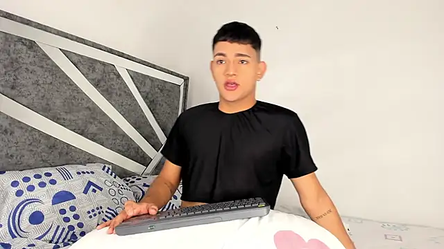 ander deimond  online show from 02-25-25, 04:21