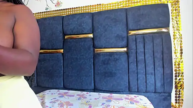 skaysanchez1 online show from 12-17-25, 02:56