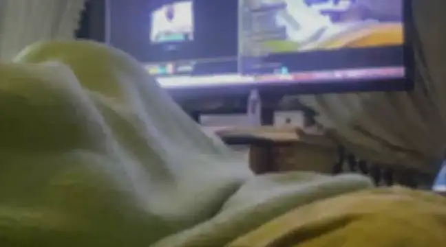 emylolo9 online show from 12-08-24, 03:43