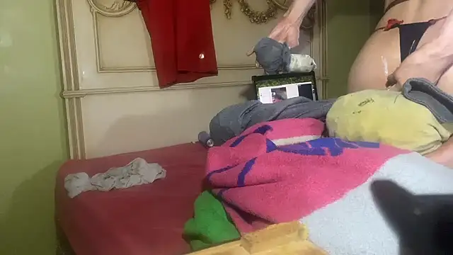 emylolo9 online show from 12-14-24, 09:56