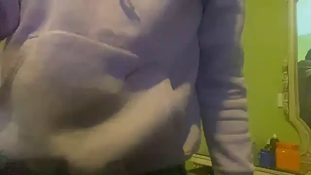 emylolo9 online show from 12-17-24, 06:53