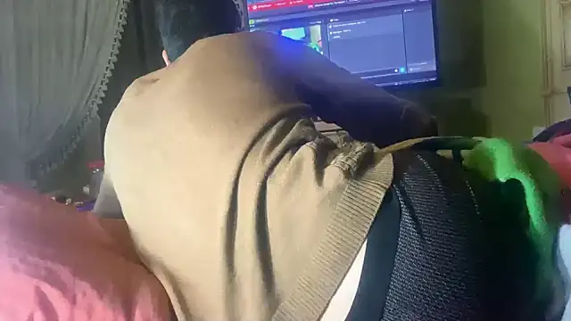 emylolo9 online show from 12-22-24, 10:25