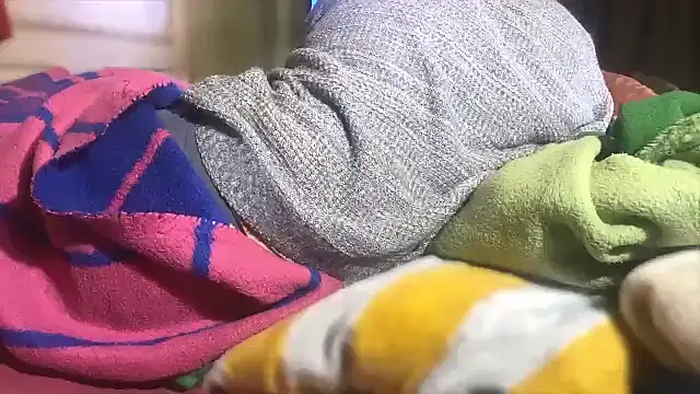 emylolo9 online show from 12-23-24, 08:03