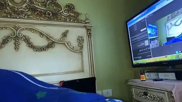 emylolo9 online show from 01-04-25, 07:34