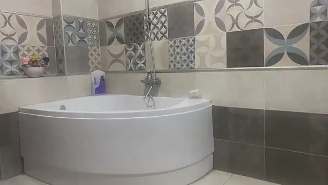 emylolo9 online show from 01-20-25, 04:01