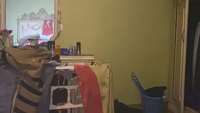 emylolo9 online show from 01-20-25, 10:15