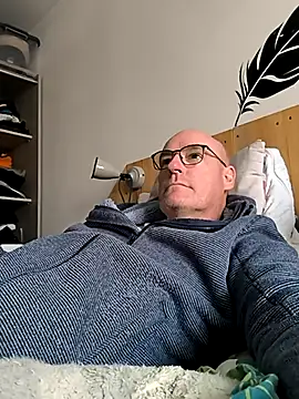 bogland33 online show from 03-20-25, 12:22