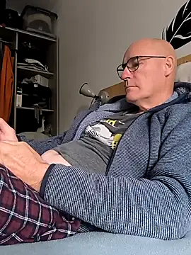 bogland33 online show from 09-28-25, 08:09