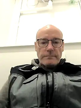 bogland33 online show from 10-23-25, 10:03