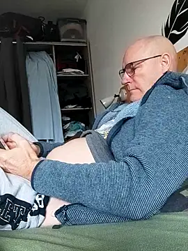 bogland33 online show from 03-08-26, 09:02