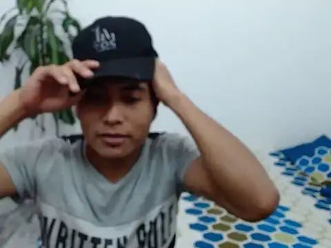 Snapshot of maye_dan chatting on 02-24-25, 01:24 maye dan online show from 02-24-25, 01:24