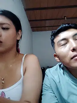 Snapshot of maye_dan chatting on 10-10-25, 02:27 maye dan online show from 10-10-25, 02:27