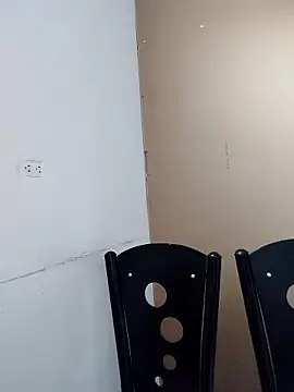 maye dan online show from 10-28-25, 01:58