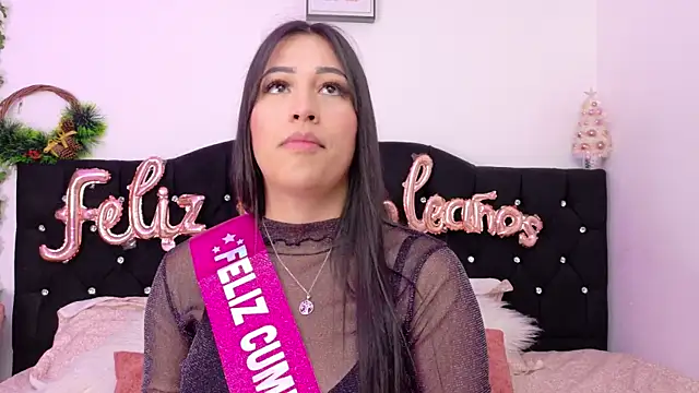 Sara Kurt online show from 12-04-25, 03:21