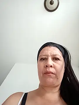 carolina linarez69 online show from 10-09-25, 06:28