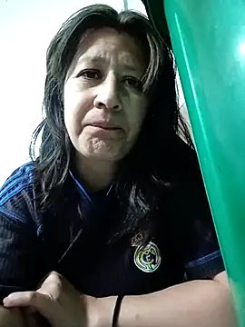 carolina linarez69 online show from 05-15-26, 10:50