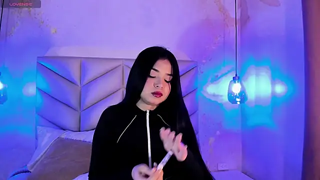 AuroraFiore online show from 02-21-25, 06:26