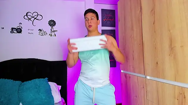 ANDREZALVAREZ online show from 12-03-24, 03:09