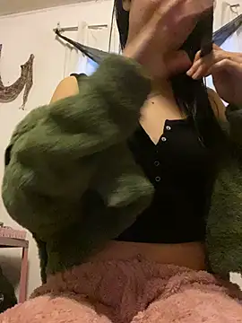 kittyprettybby online show from 07-16-26, 09:43
