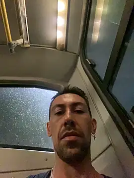 Snapshot of dantedesirexx chatting on 12-15-24, 04:07 dantedesirexx online show from 12-15-24, 04:07