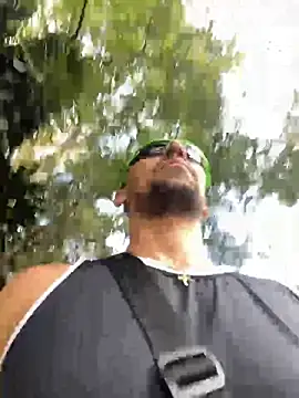 Snapshot of dantedesirexx chatting on 01-10-25, 09:42 dantedesirexx online show from 01-10-25, 09:42