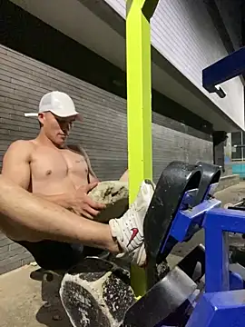 Snapshot of dantedesirexx chatting on 03-15-25, 04:57 dantedesirexx online show from 03-15-25, 04:57