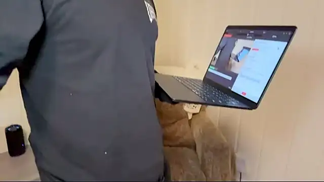 DaddydayDrinkzz online show from 12-21-25, 05:25