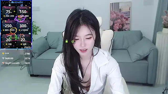 YiJin-a online show from 02-15-25, 05:39