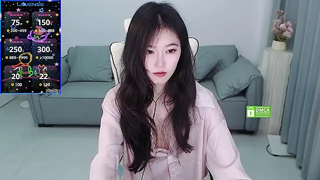 YiJin-a online show from 03-02-25, 01:05