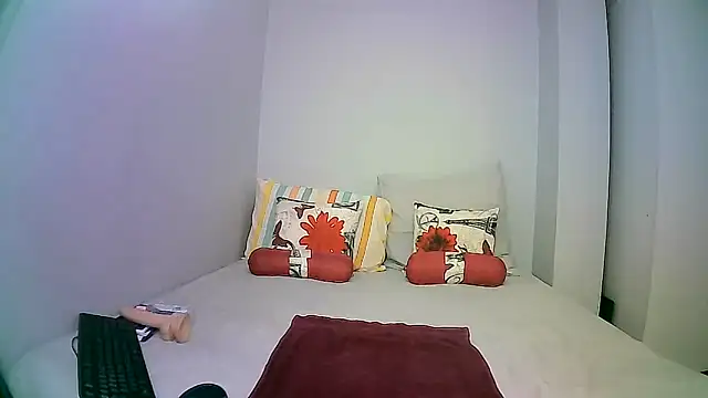 Down to earth girl online show from 01-02-25, 07:23