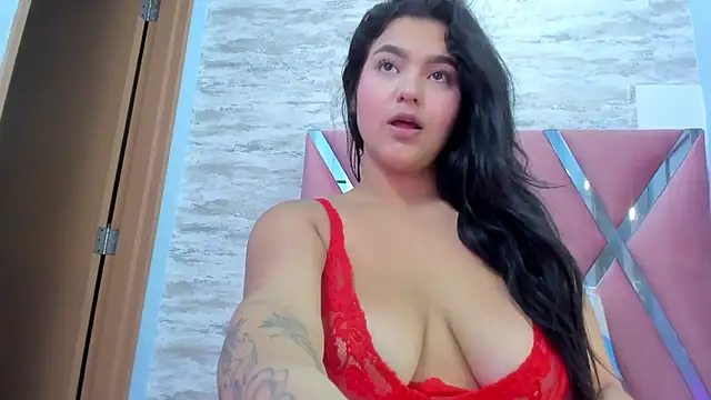 charlotterichardss online show from 01-18-25, 11:43