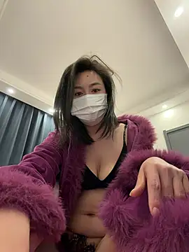 Snapshot of yuanduo-baby chatting on 02-04-26, 09:42 yuanduo-baby online show from 02-04-26, 09:42