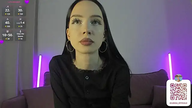 Snapshot of flora_off chatting on 02-10-26, 11:47 flora off online show from 02-10-26, 11:47