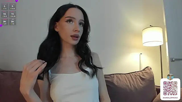 Snapshot of flora_off chatting on 03-10-26, 11:26 flora off online show from 03-10-26, 11:26