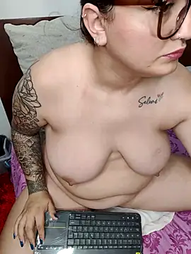 paula thompson2 online show from 04-18-26, 09:13