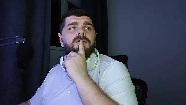 KingMarti online show from 11-25-25, 05:24