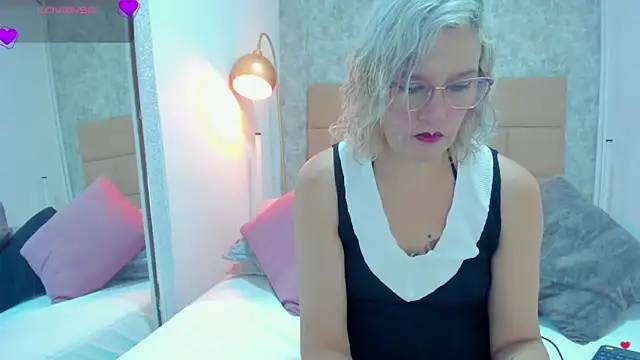 CarolinaGlamour online show from 05-23-26, 11:03