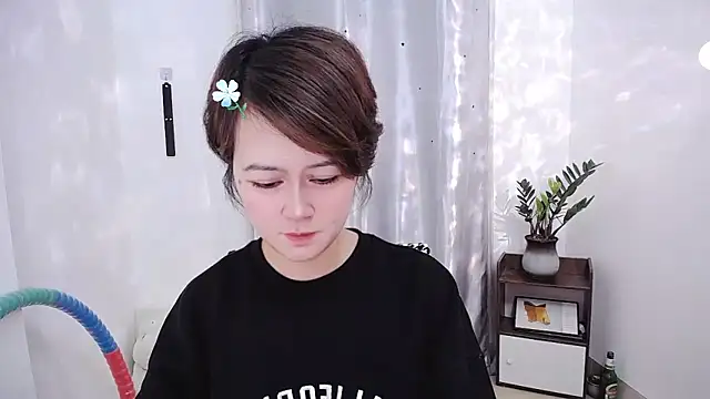 Fan ting online show from 02-17-25, 12:16