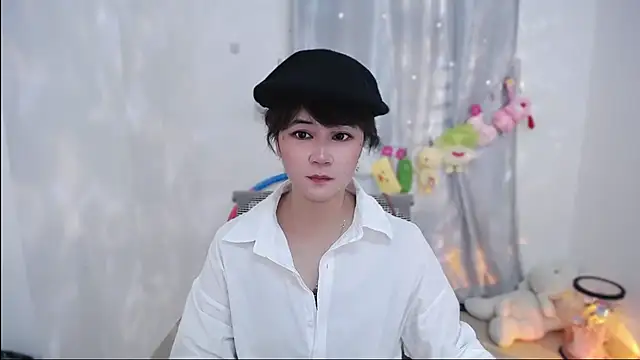 Fan ting online show from 10-17-25, 04:59