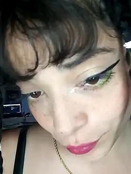 Elvishcassie  online show from 01-10-25, 12:59