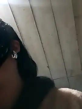 Elvishcassie  online show from 03-12-25, 06:55