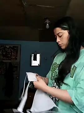 Snapshot of Elvishcassie_ chatting on 01-14-26, 09:52 Elvishcassie online show from 01-14-26, 09:52