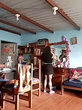 Snapshot of Elvishcassie_ chatting on 03-11-26, 06:47 Elvishcassie online show from 03-11-26, 06:47