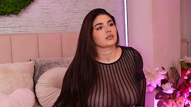 Snapshot of RachelSwaan chatting on 11-06-25, 07:31 RachelSwaan online show from 11-06-25, 07:31