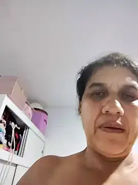 Snapshot of siri_duque chatting on 02-01-25, 01:55 siri duque online show from 02-01-25, 01:55