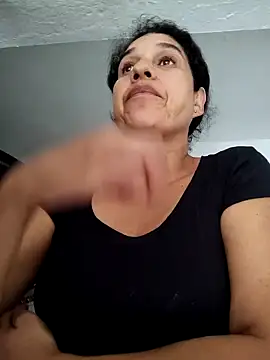 Snapshot of siri_duque chatting on 02-05-25, 06:59 siri duque online show from 02-05-25, 06:59